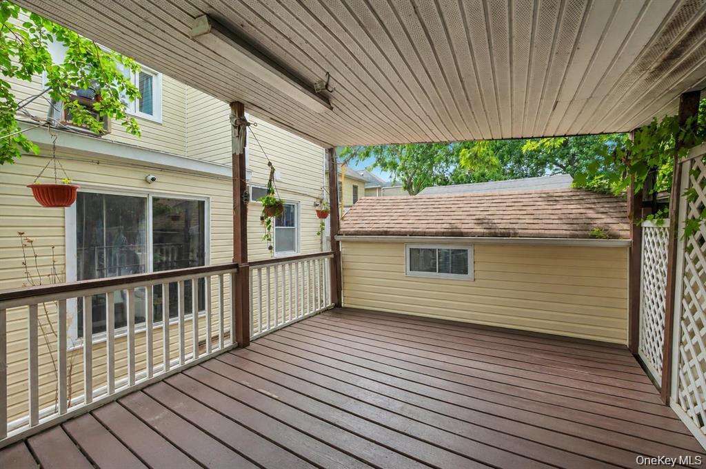 10530 Van Wyck Expressway Property Photo 34