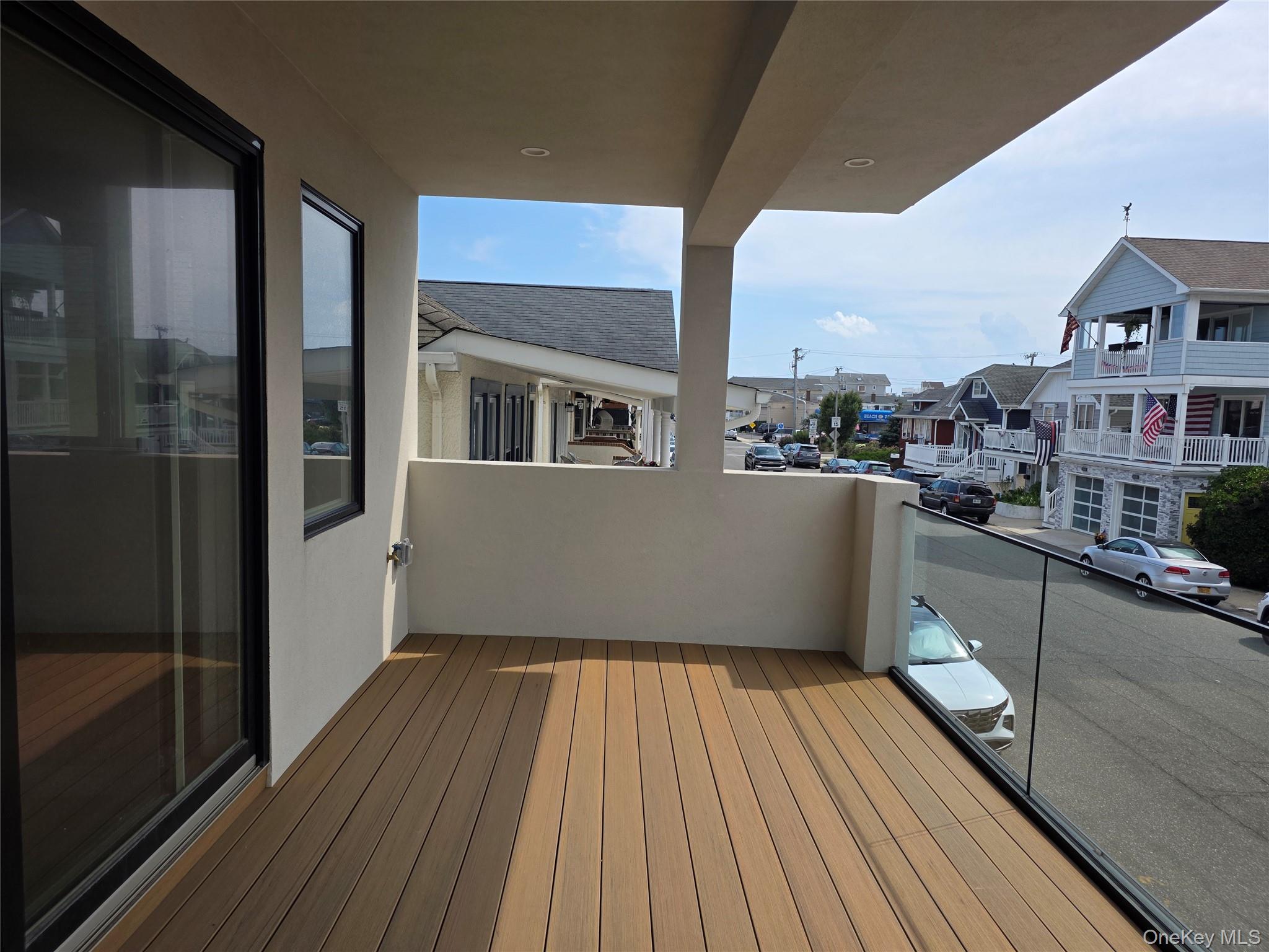 72 Ohio Avenue Lower Property Photo 2