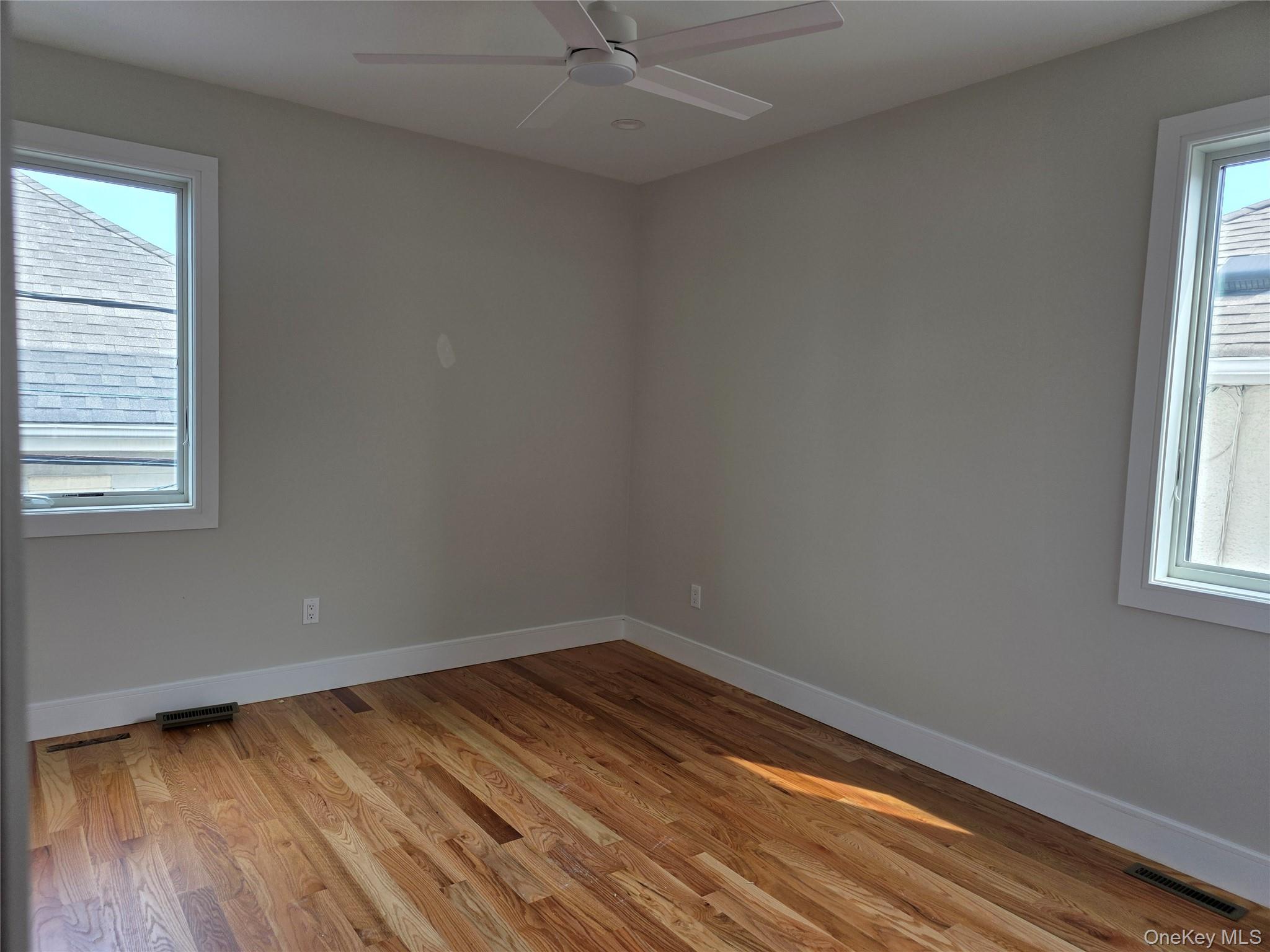 72 Ohio Avenue Lower Property Photo 10