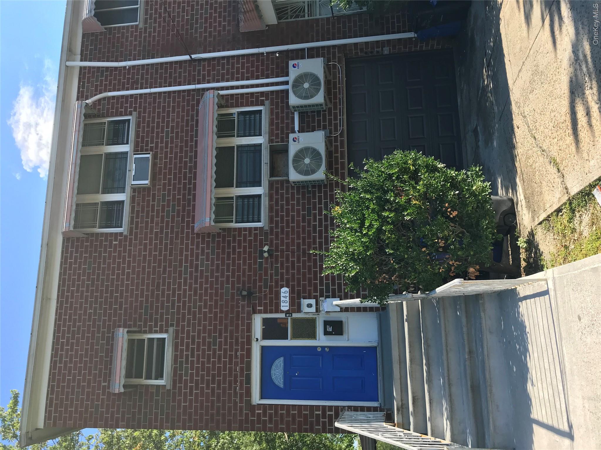 1846 Bussing Avenue Property Photo 1