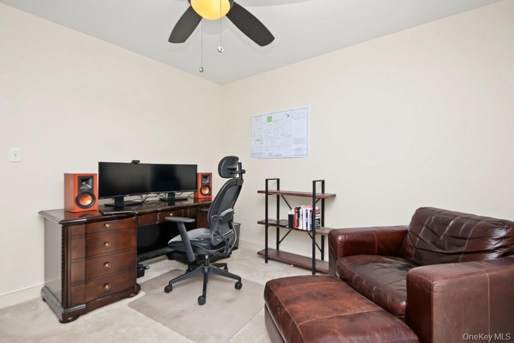 25 Pirog Road Property Photo 30