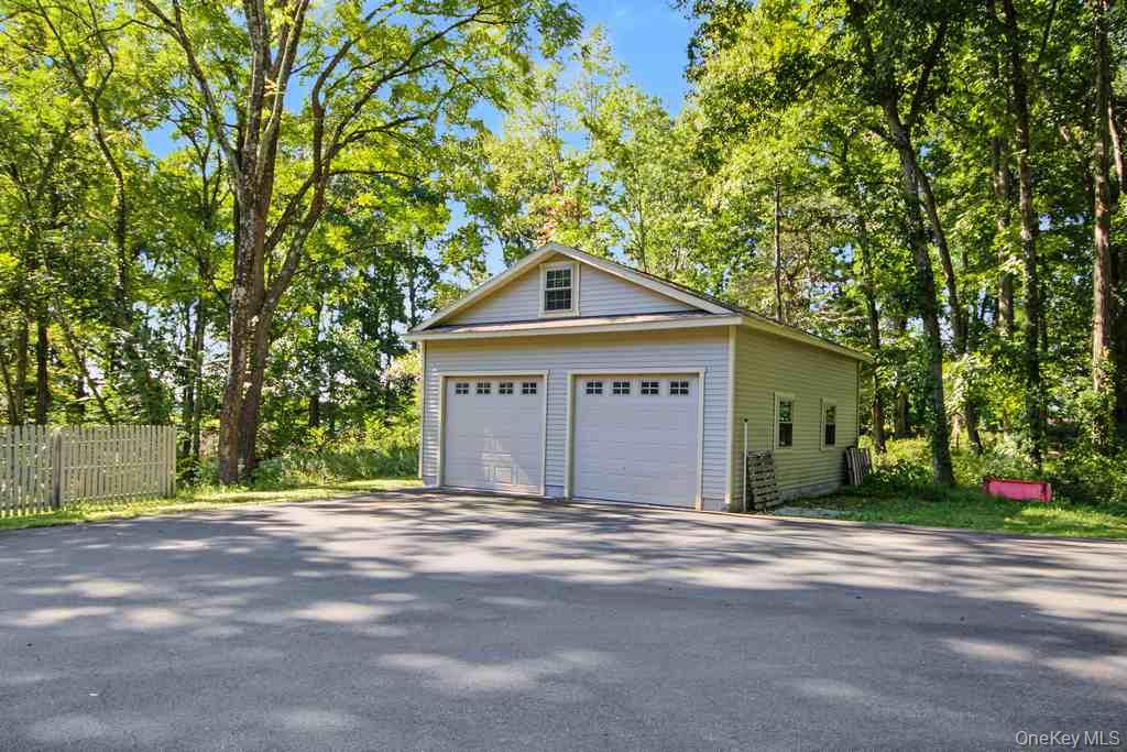 25 Pirog Road Property Photo 35
