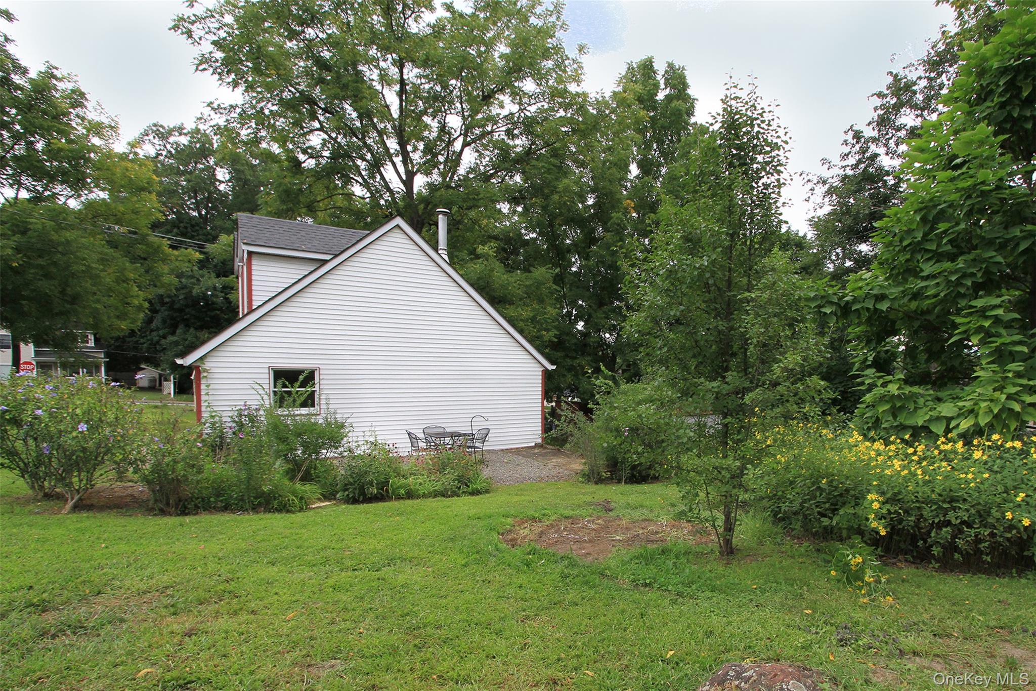 105 White Street Property Photo 34