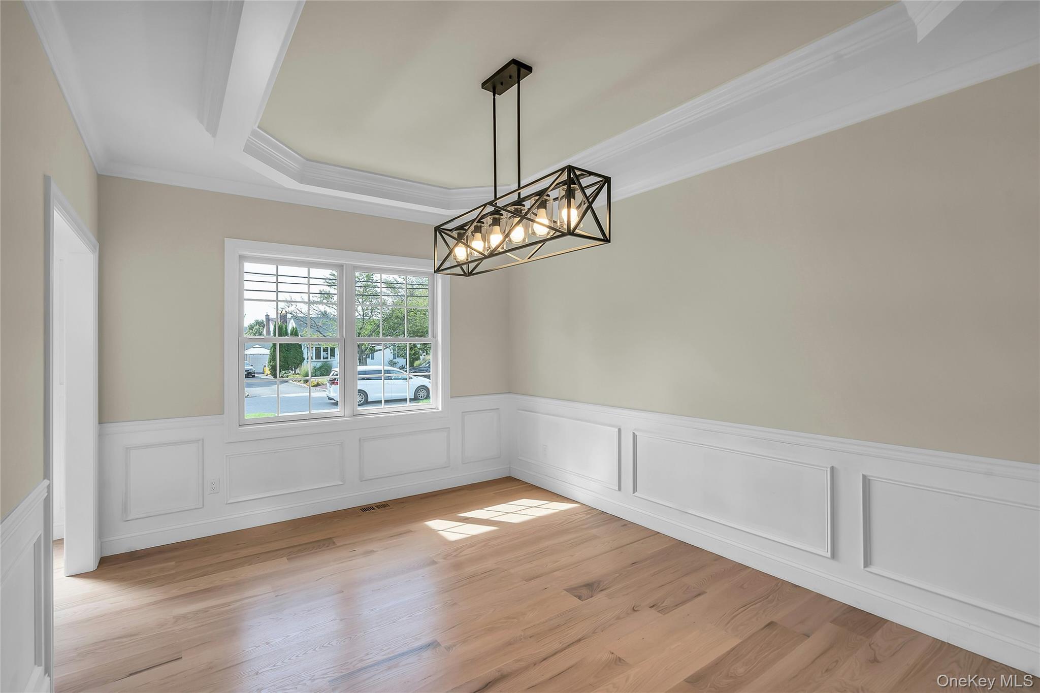 52 Linden Avenue Property Photo 6