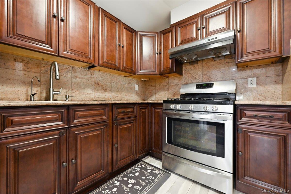 13534 127th Street Property Photo 16