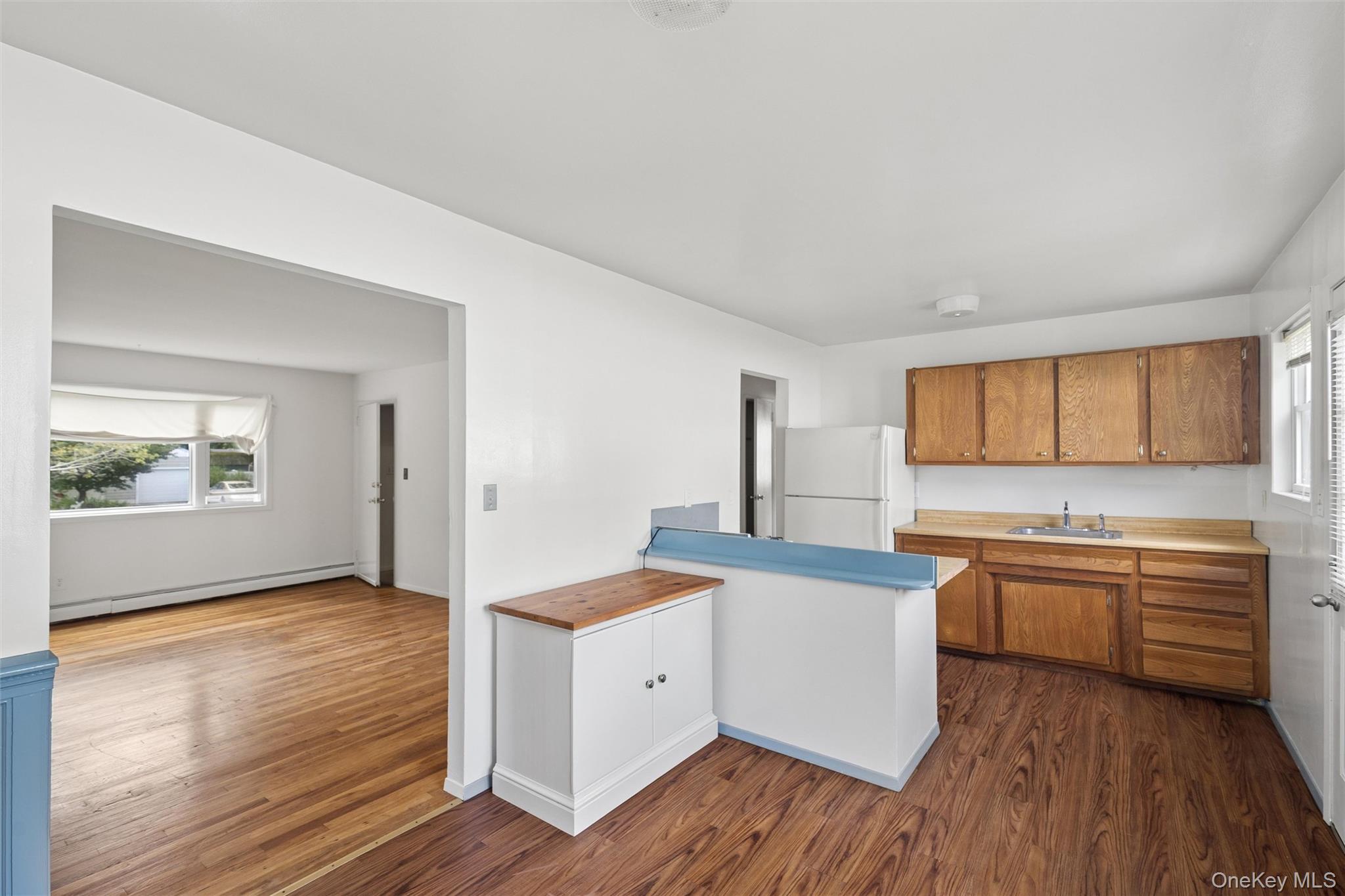 544 Park Avenue Property Photo 7