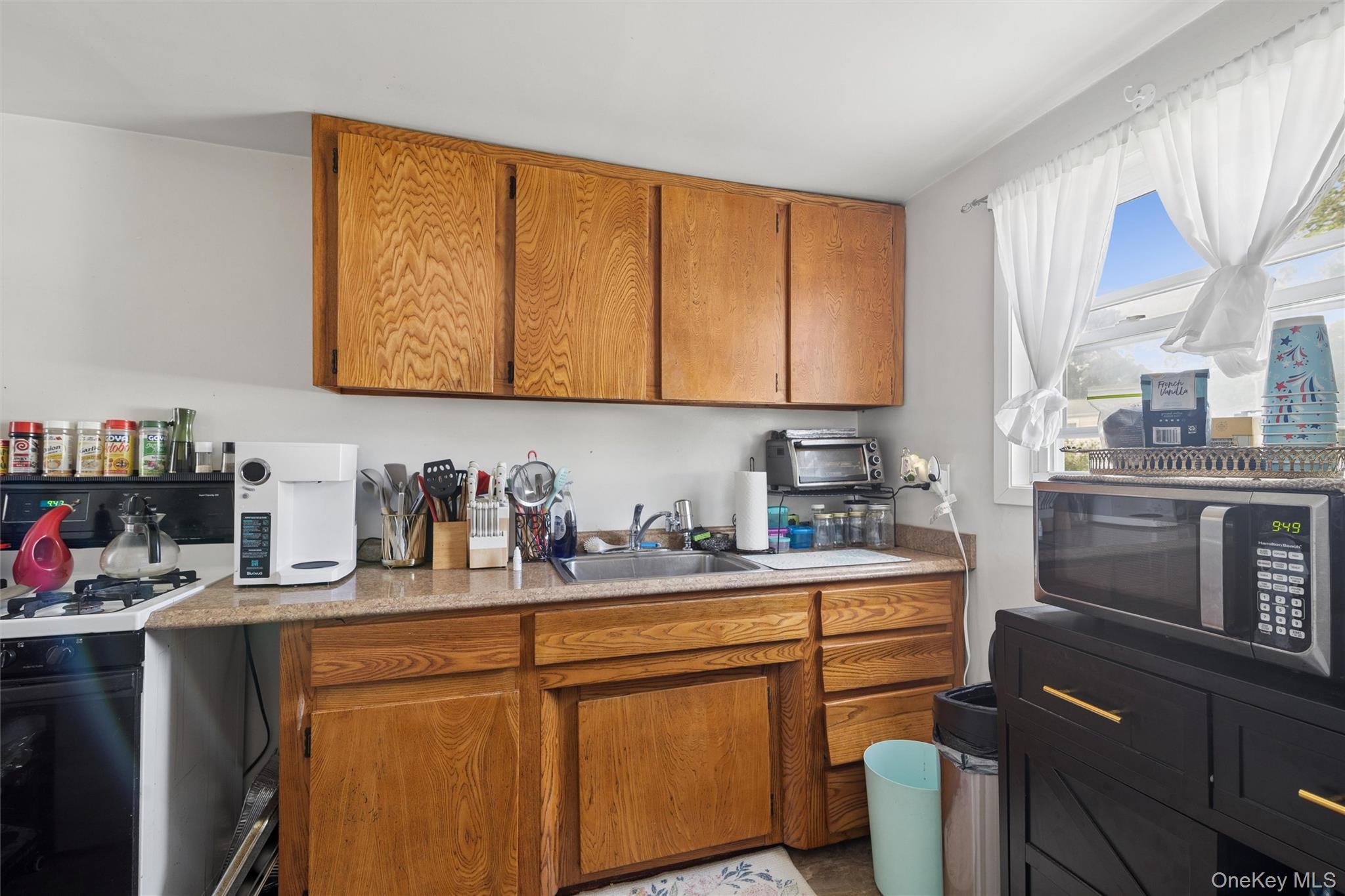 544 Park Avenue Property Photo 17