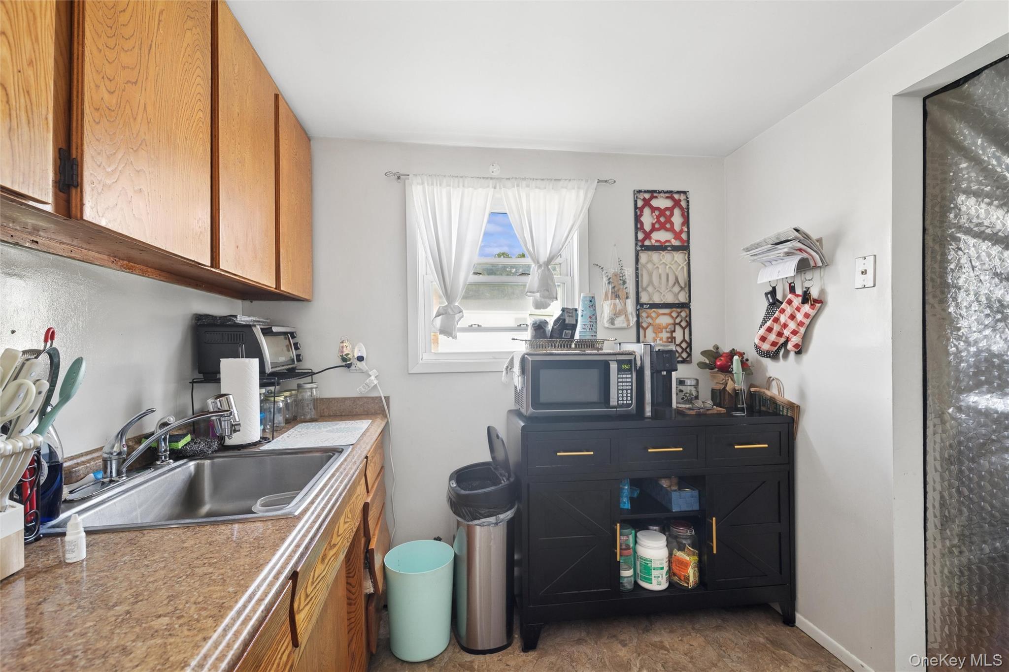 544 Park Avenue Property Photo 18