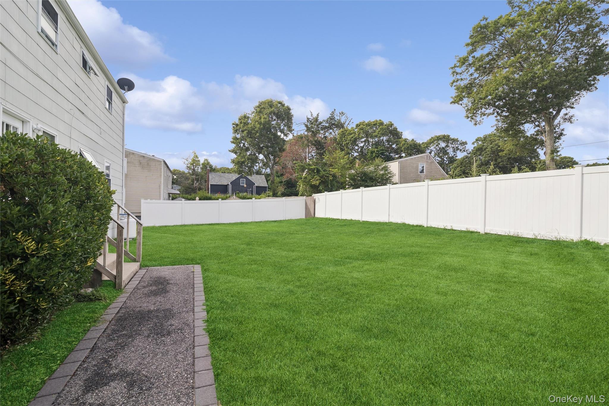 544 Park Avenue Property Photo 30