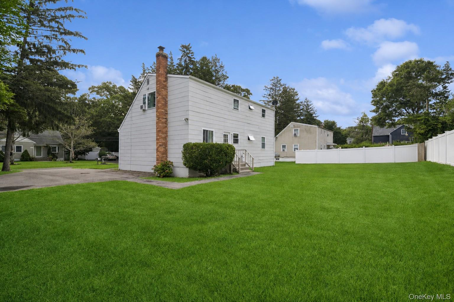 544 Park Avenue Property Photo 35