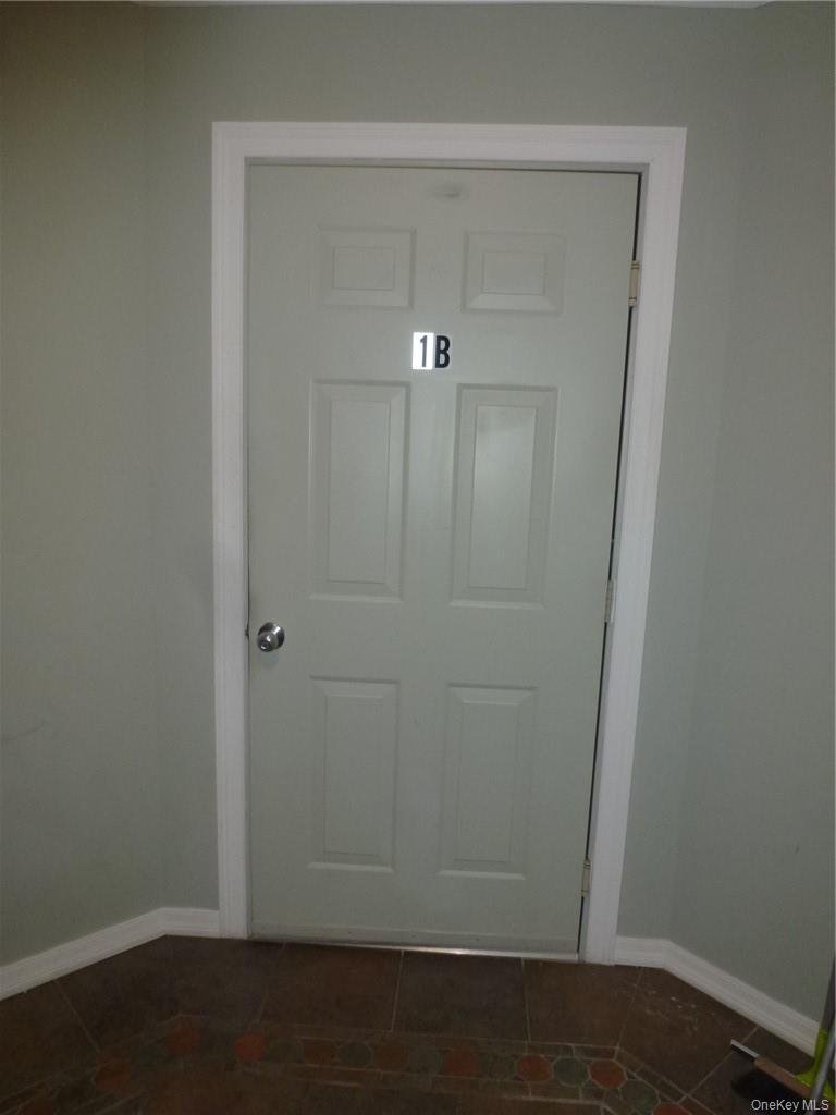 1217 E Main Property Photo 2