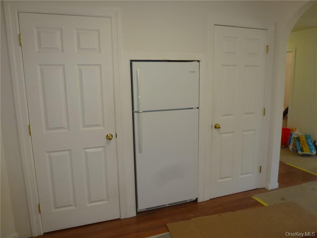 1217 E Main Property Photo 5