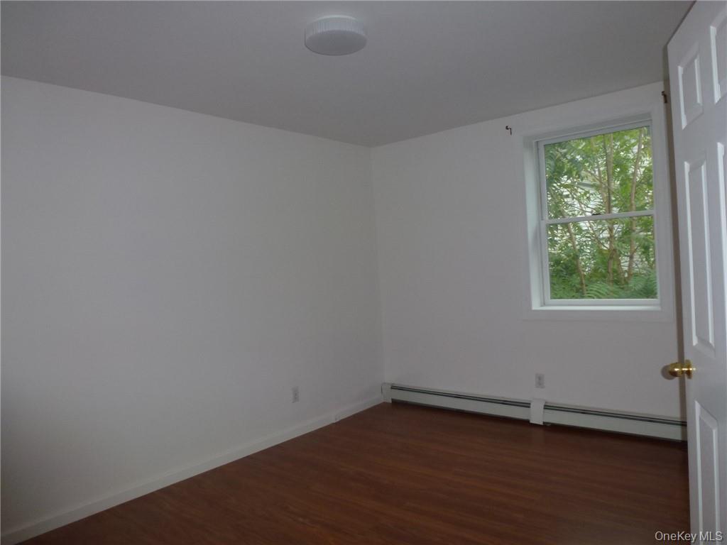 1217 E Main Property Photo 12