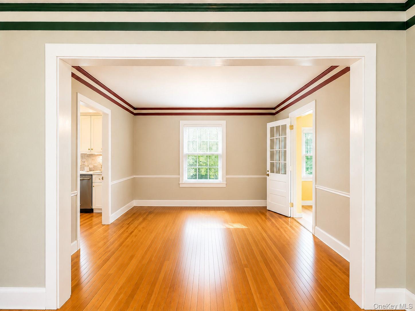 145 Lincoln Avenue Property Photo 11