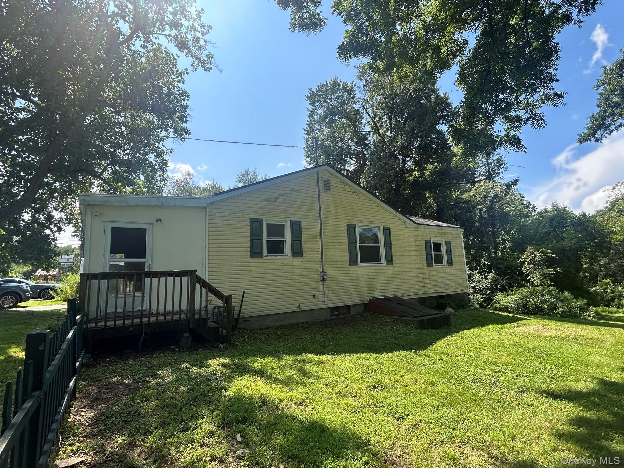 162 Osborne Hill Road Property Photo 2