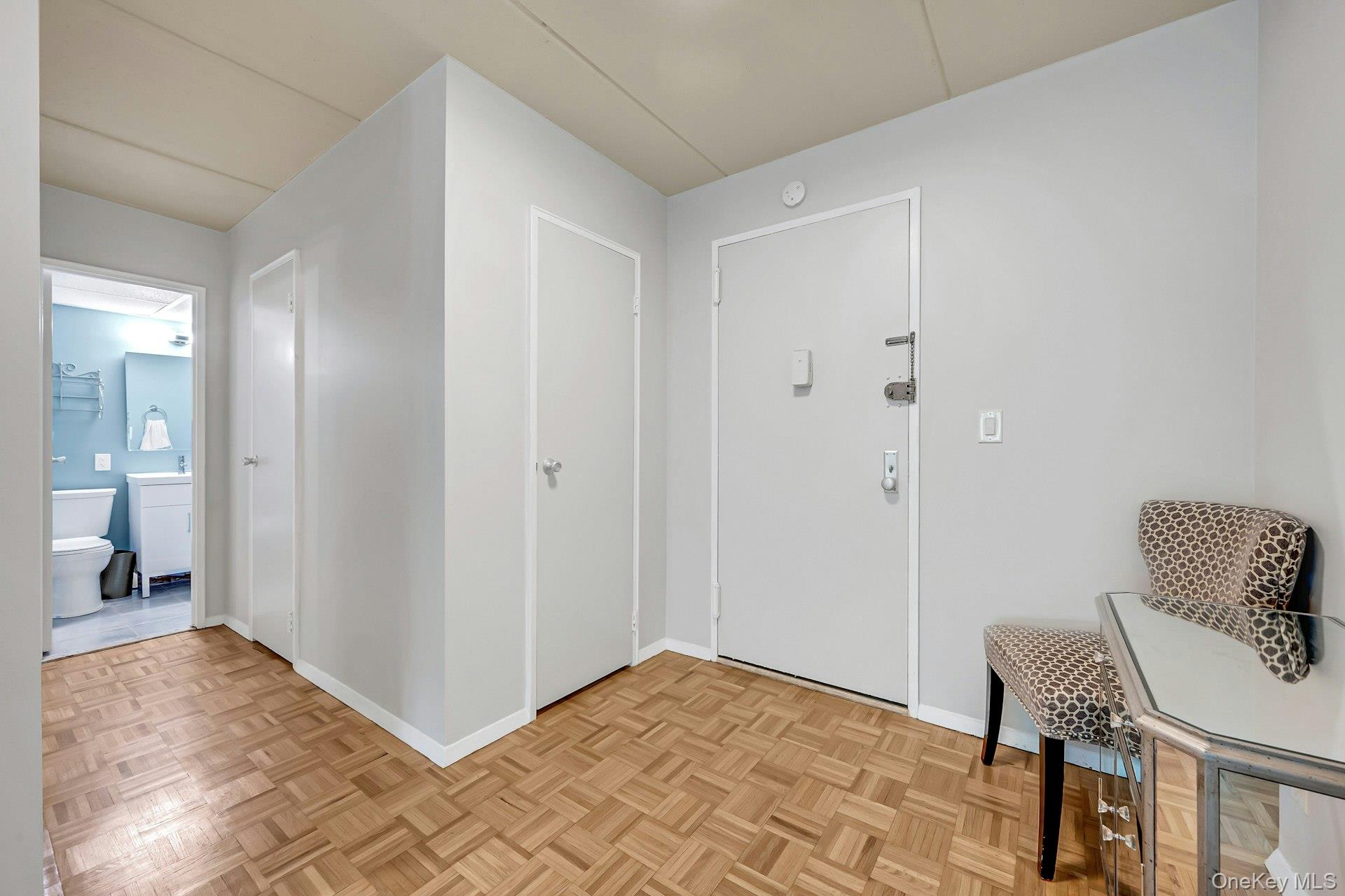 416 Benedict Avenue 3a Property Photo 5