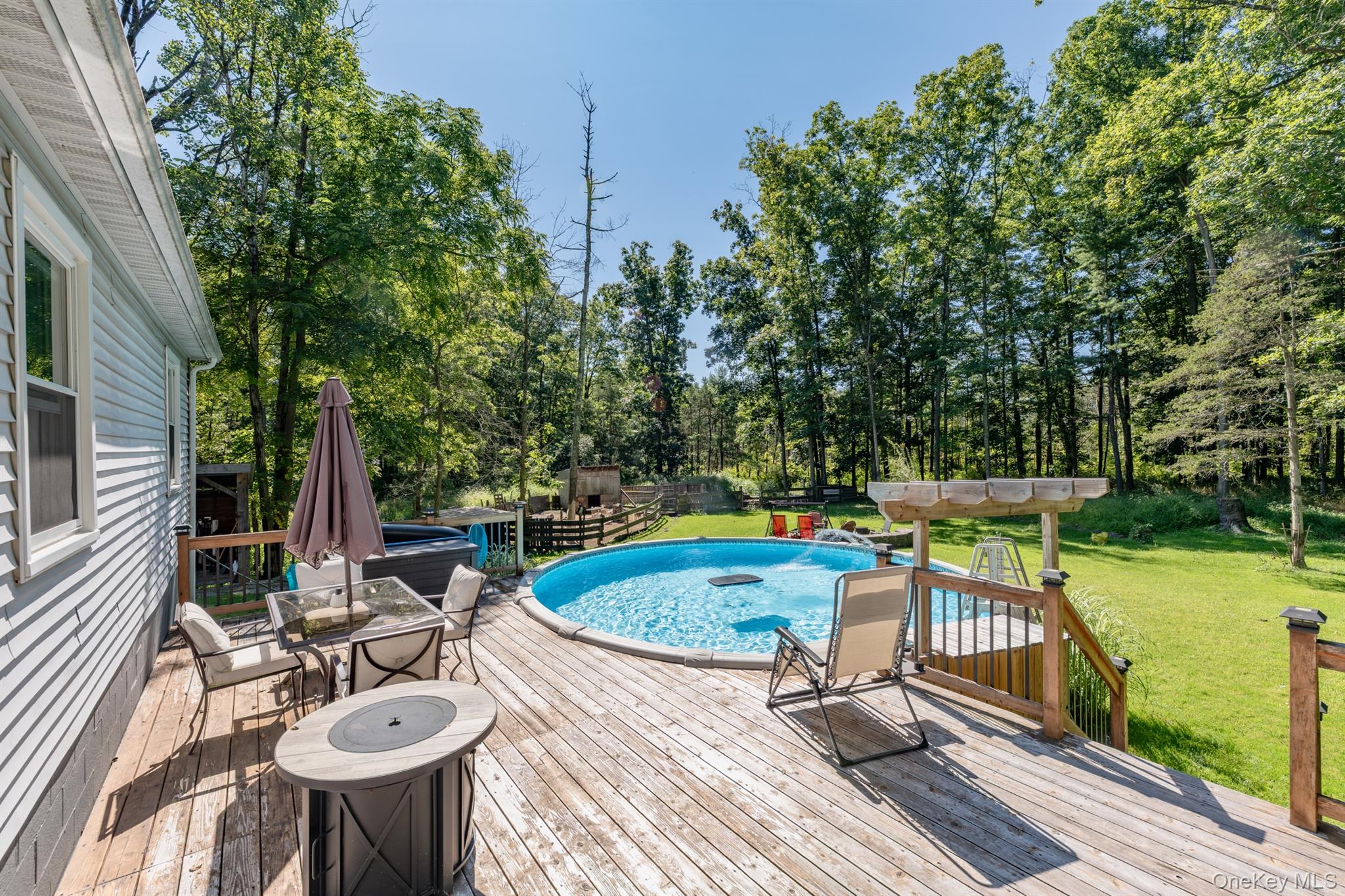 28 Buck Lane Property Photo 40
