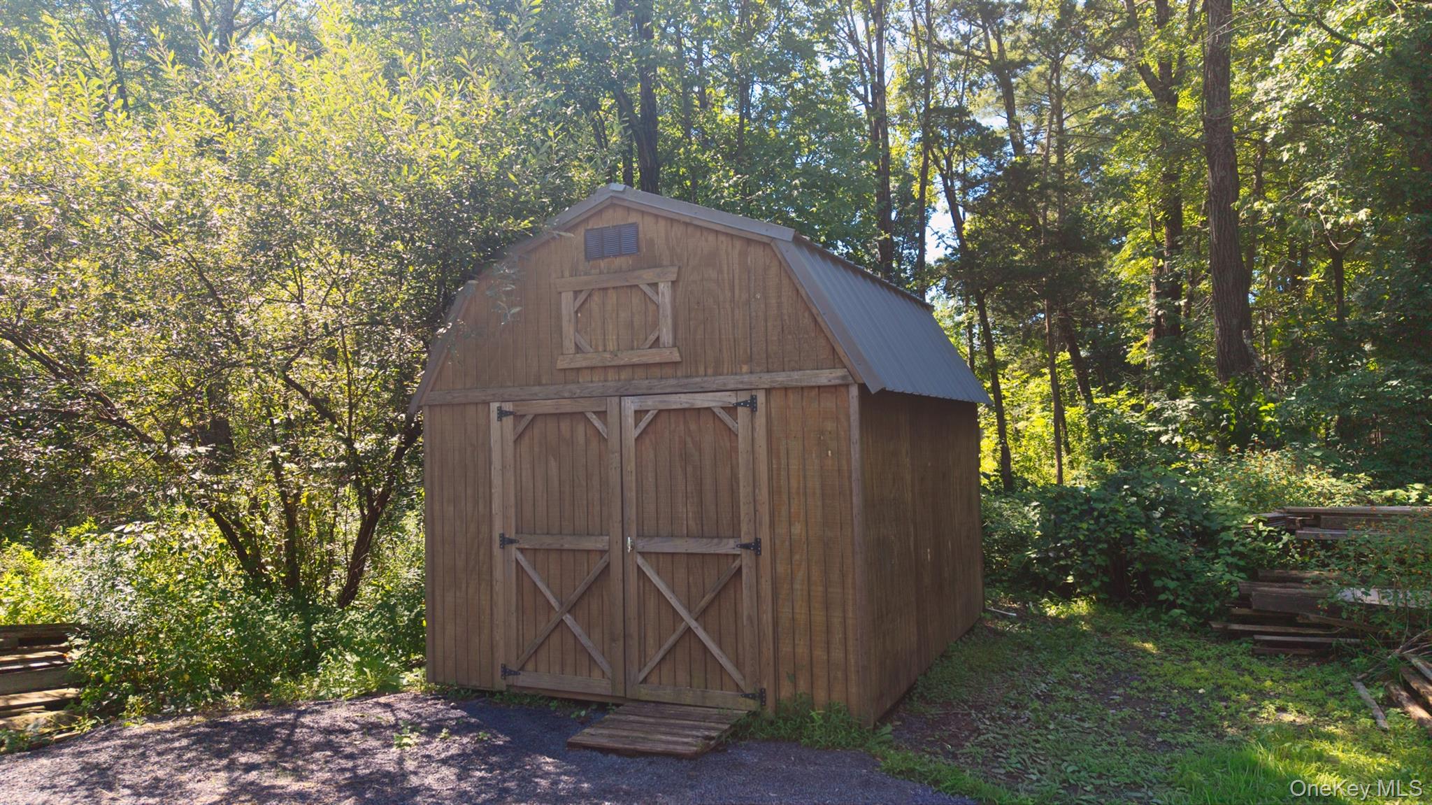 28 Buck Lane Property Photo 48