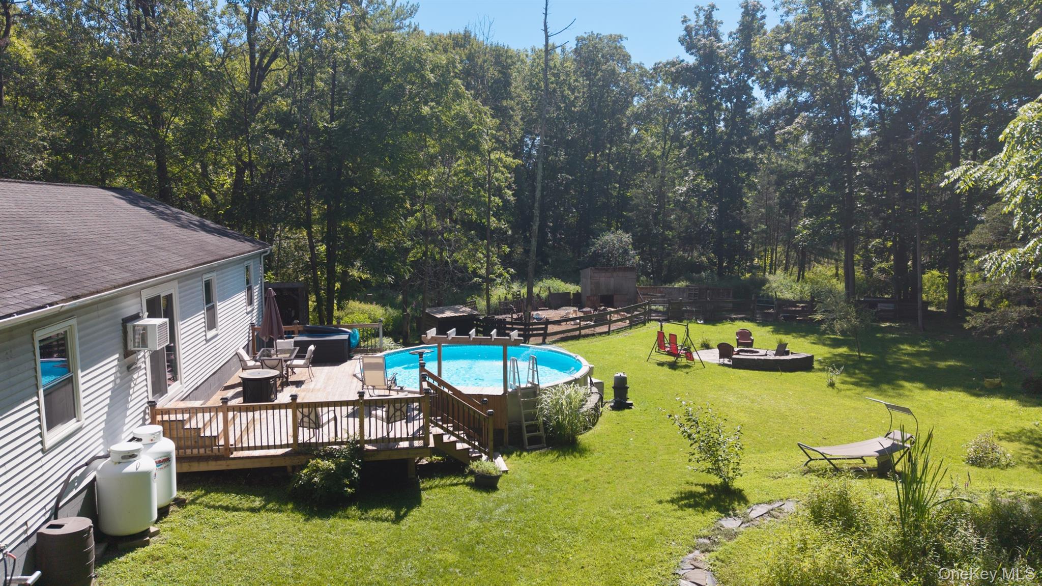 28 Buck Lane Property Photo 49