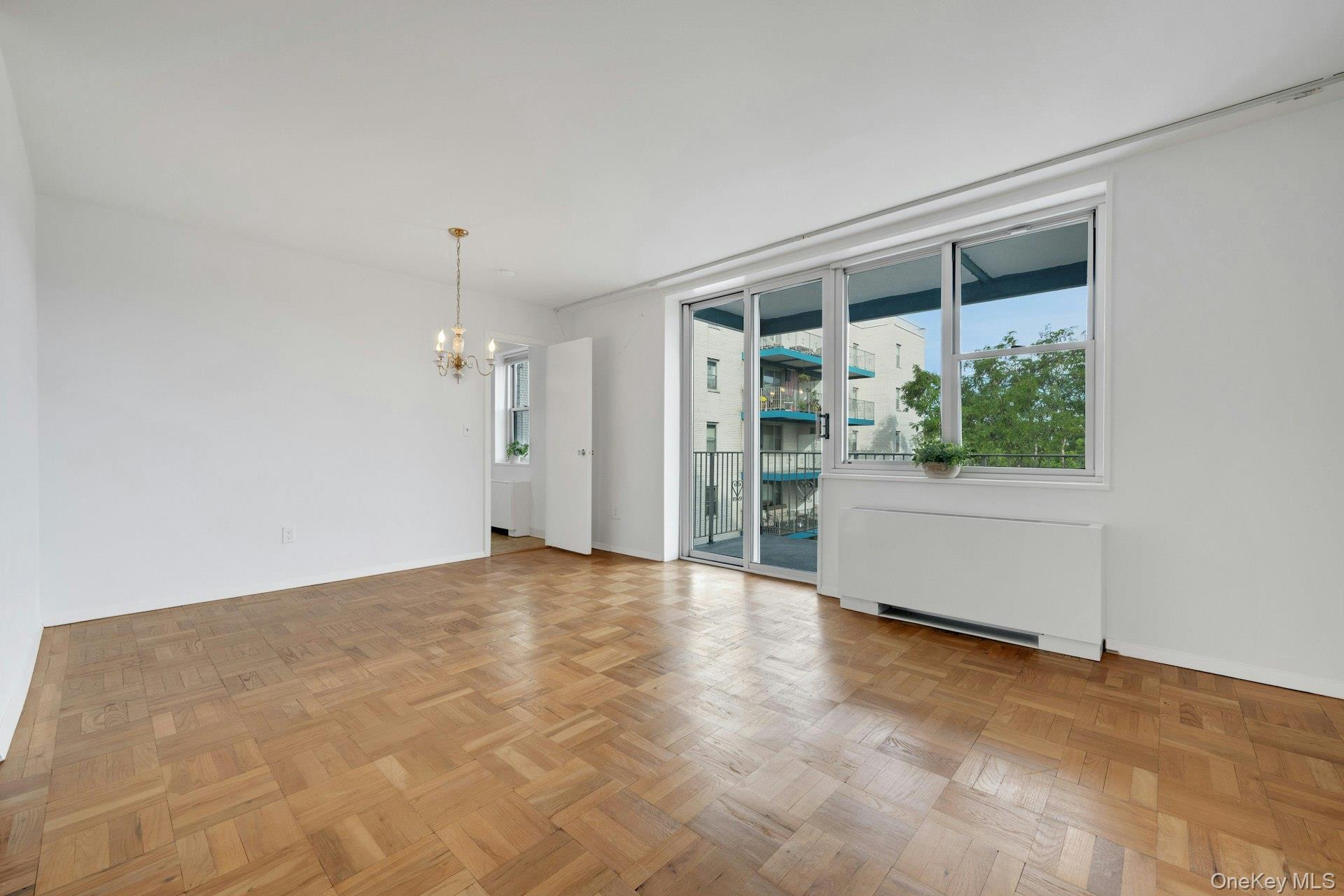 499 N Broadway 6b Property Photo 5