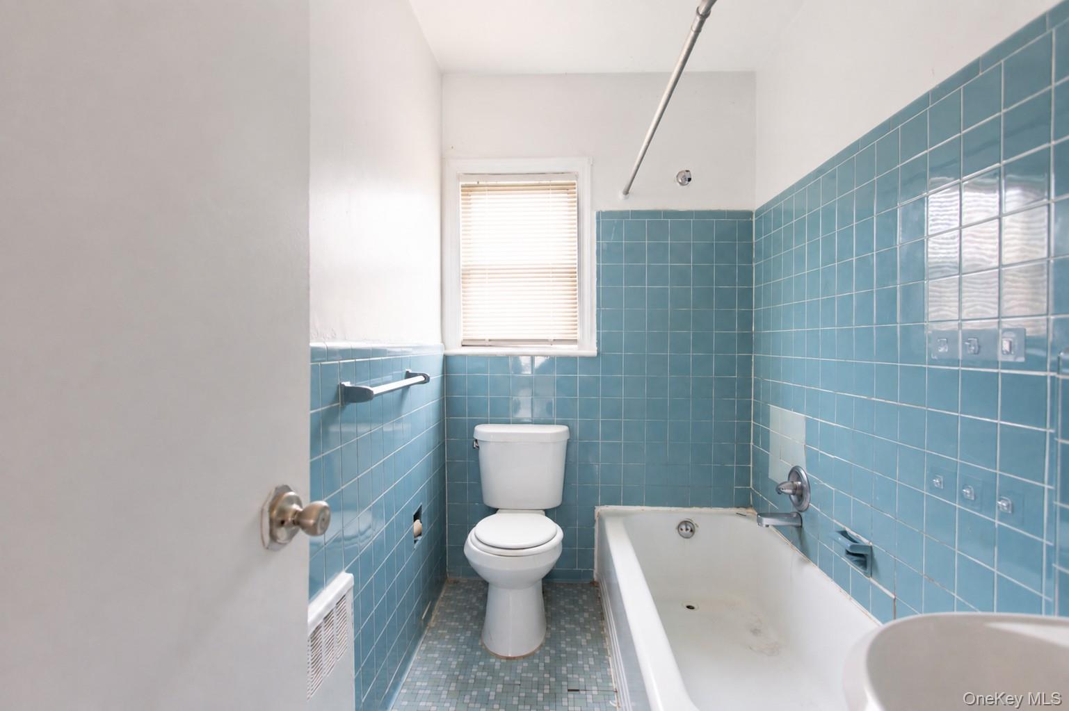345 Shore Road 2e Property Photo 11