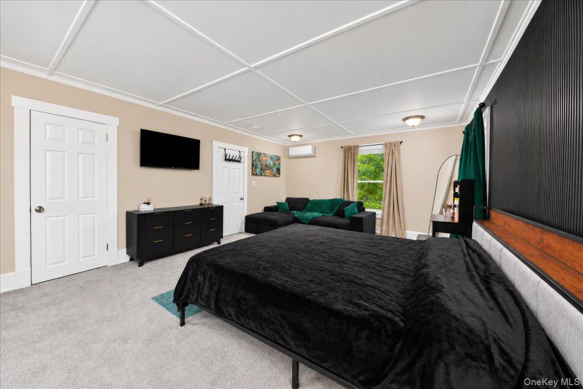 117 N Riverside Avenue Property Photo 15