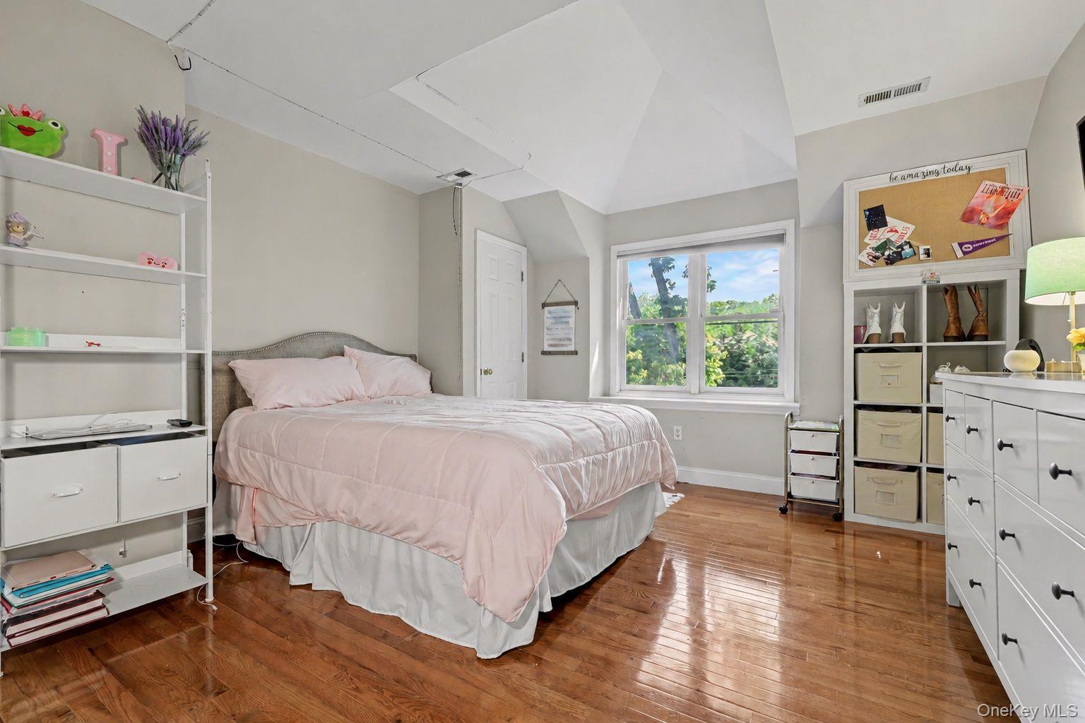 13 Lia Fail Way Property Photo 26