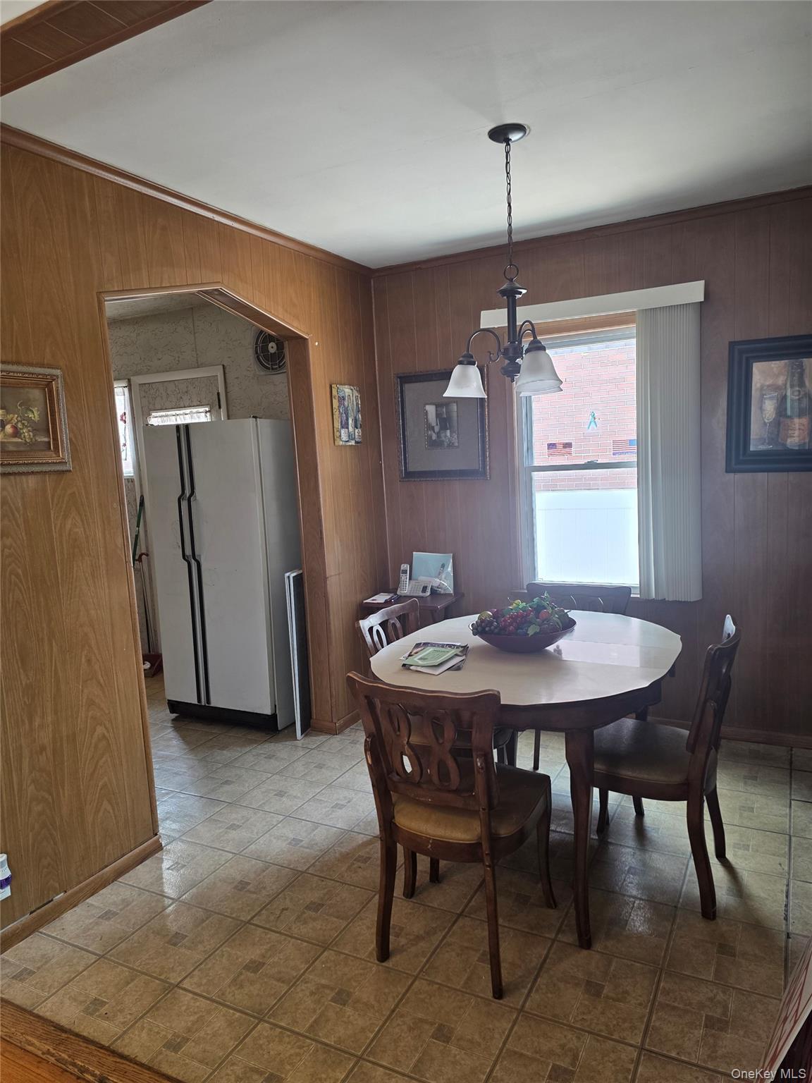 17516 Underhill Avenue Property Photo 5