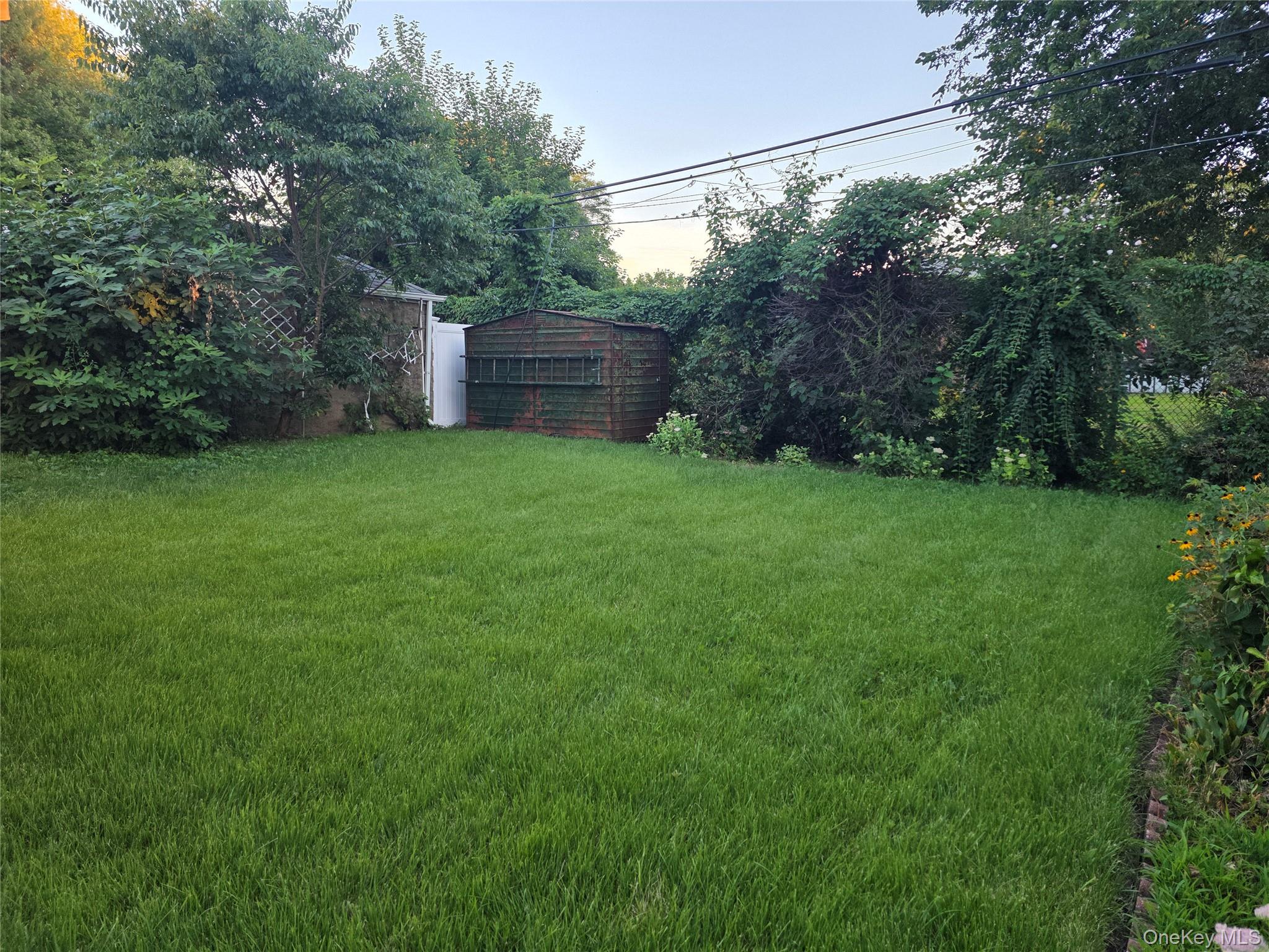 17516 Underhill Avenue Property Photo 10