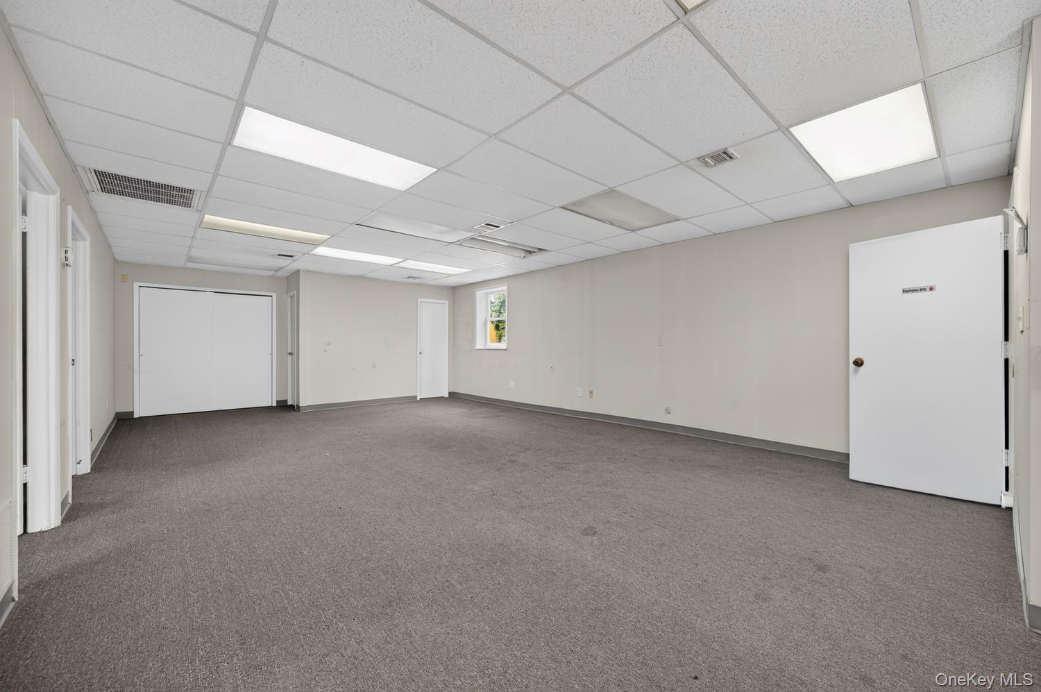 182 Fairchild Avenue Property Photo 8