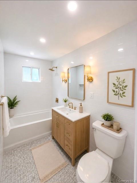 214 E 38th Street Property Photo 22