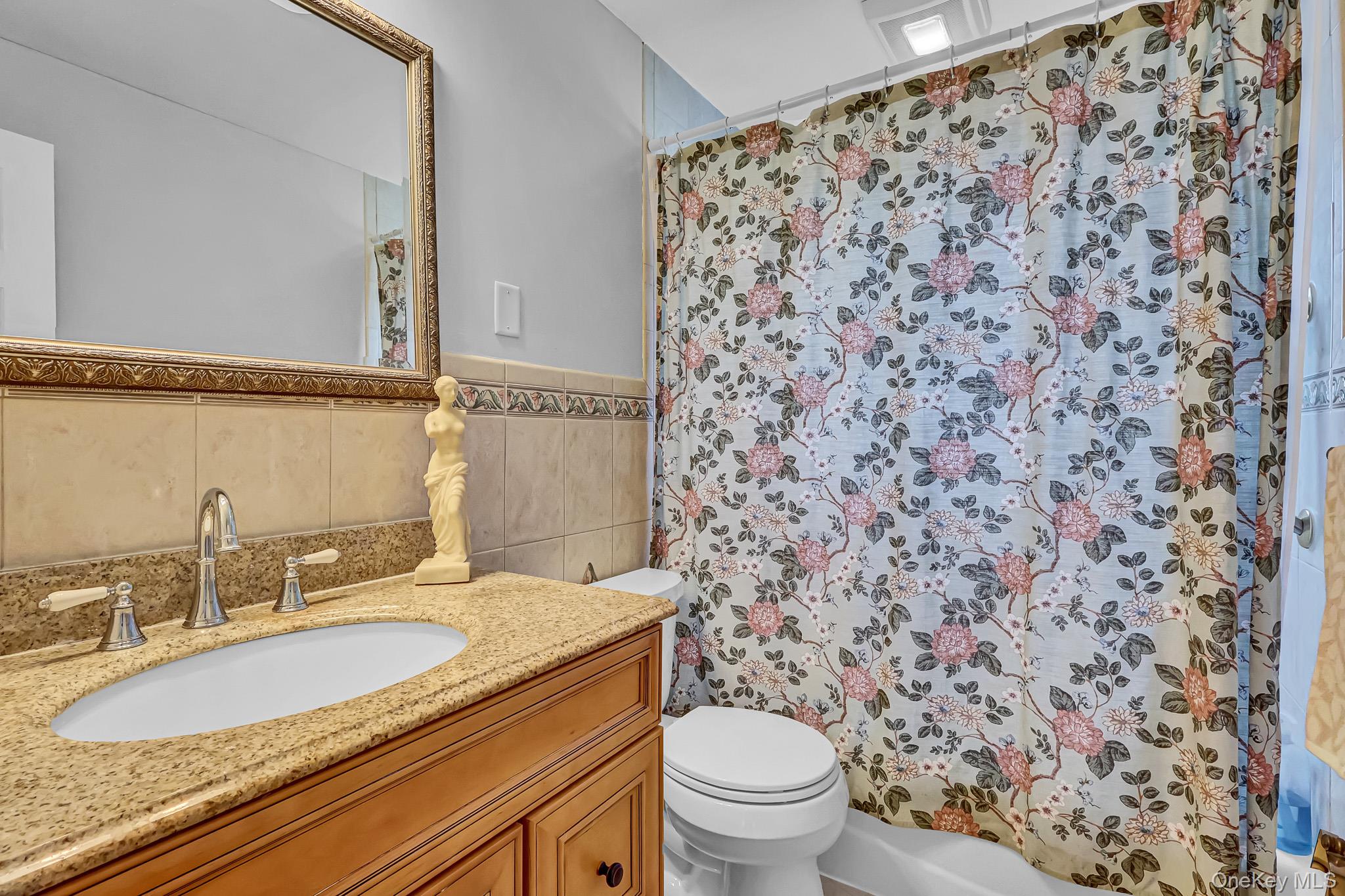 948 Simon Place Property Photo 25