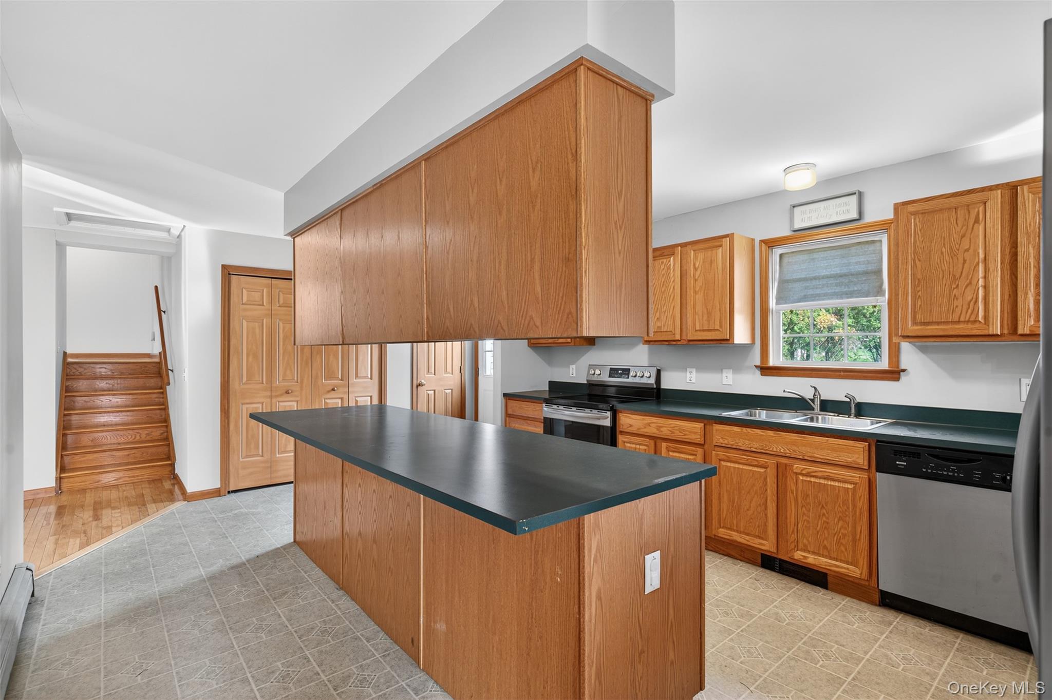 98 Black Creek Road Property Photo 13