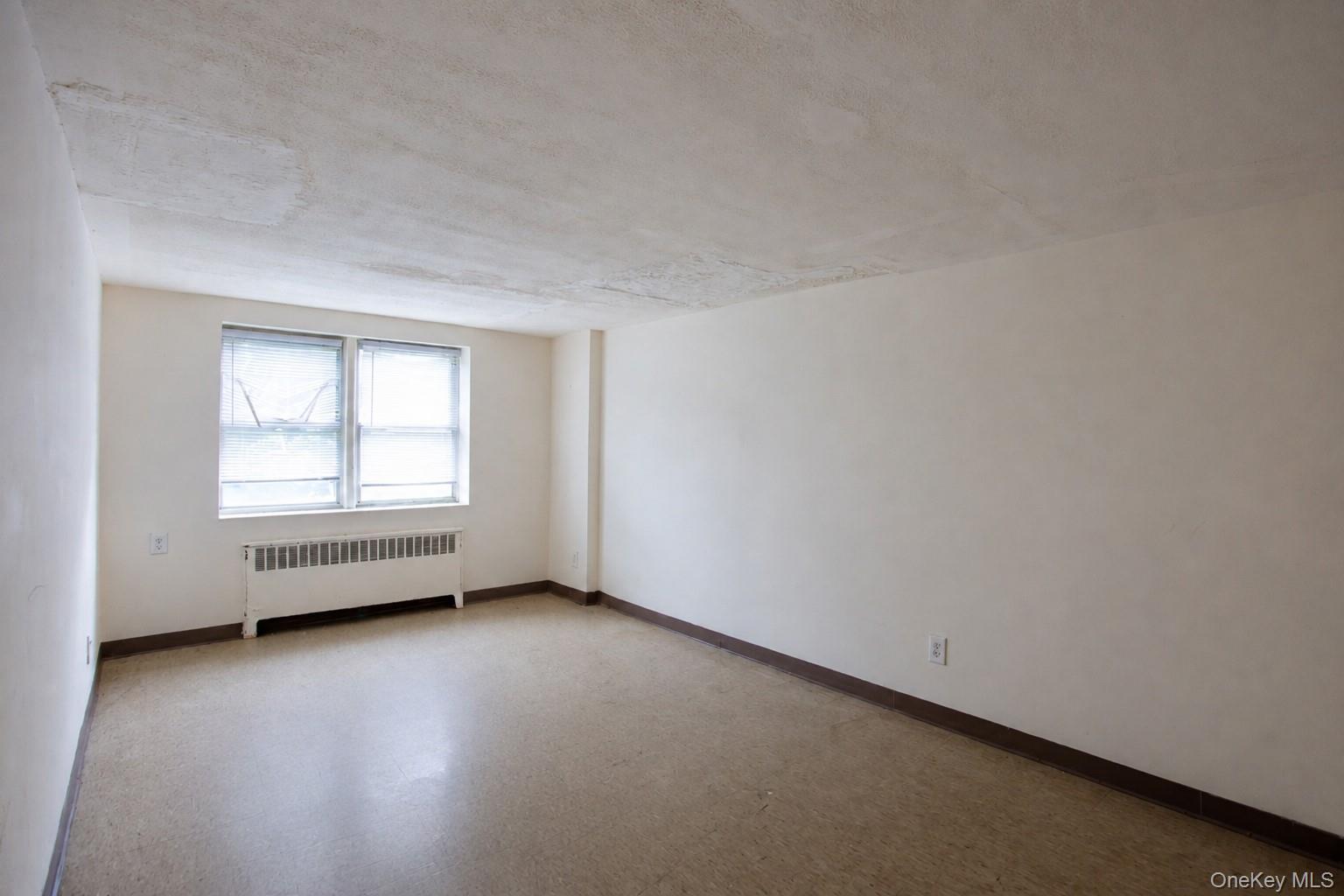 325 Shore Road C Property Photo 10