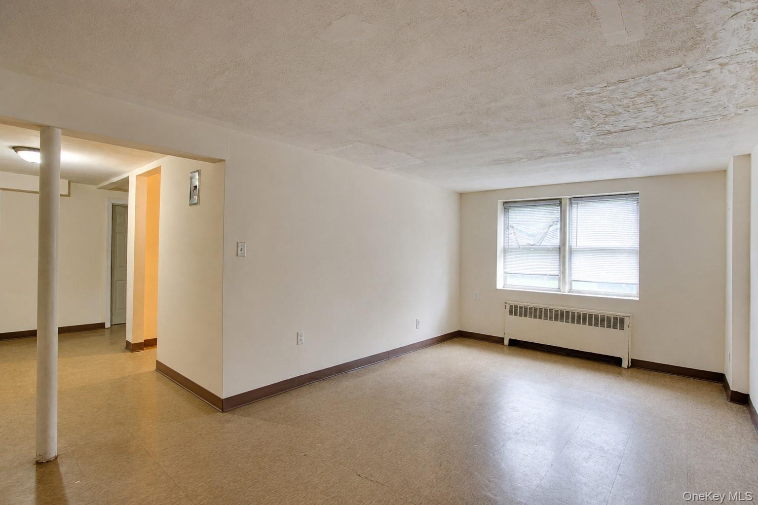 325 Shore Road C Property Photo 11