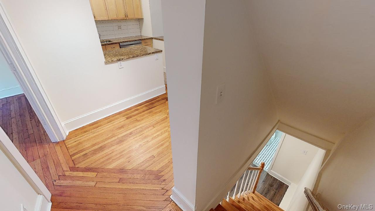 382 Burns Street 1 Property Photo 16