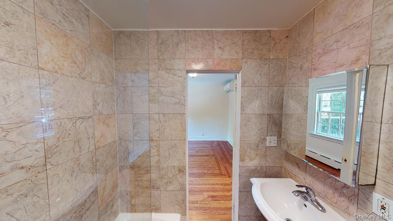 382 Burns Street 1 Property Photo 26