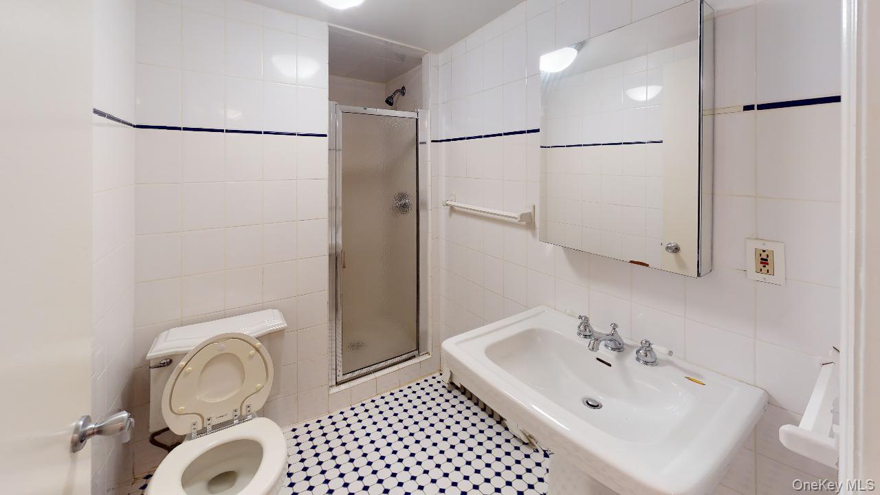 382 Burns Street 1 Property Photo 27