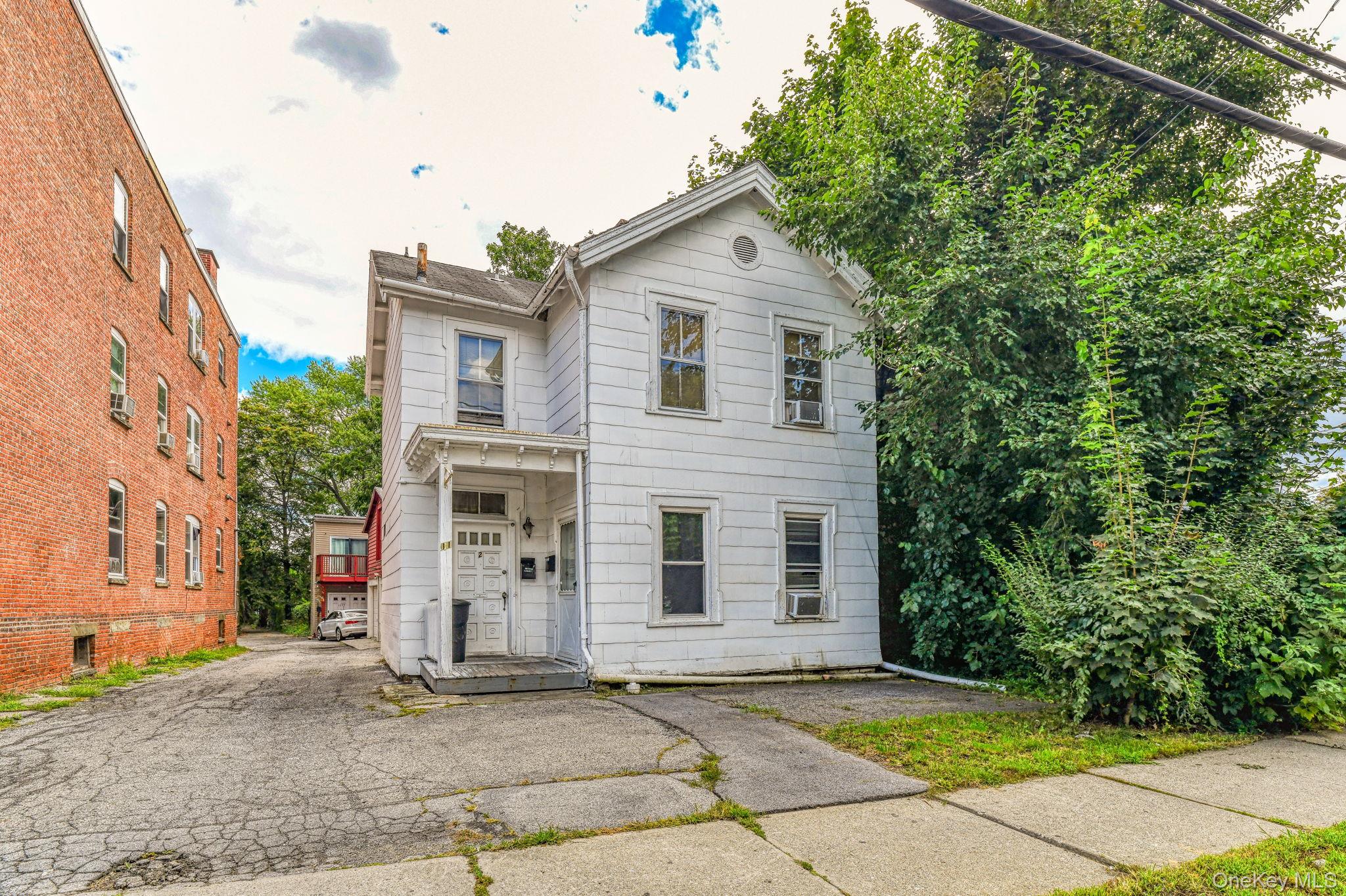11 S White Street Property Photo 2