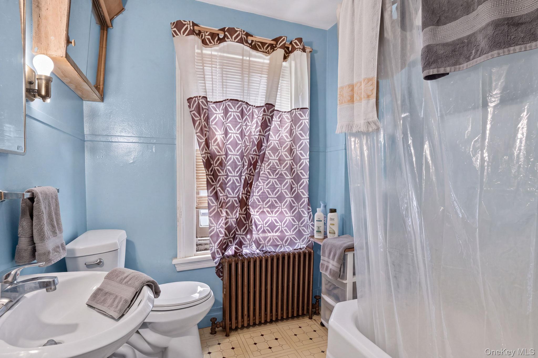 11 S White Street Property Photo 23