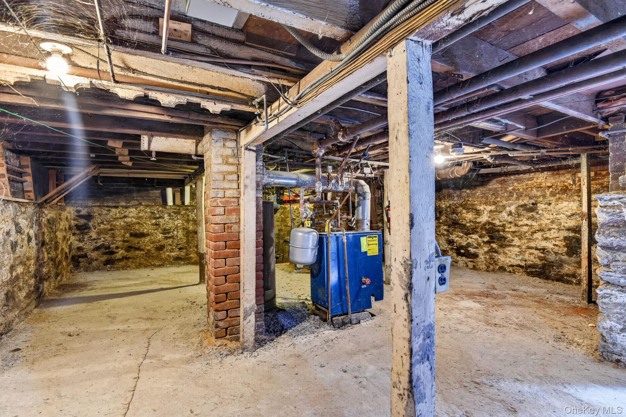 11 S White Street Property Photo 26