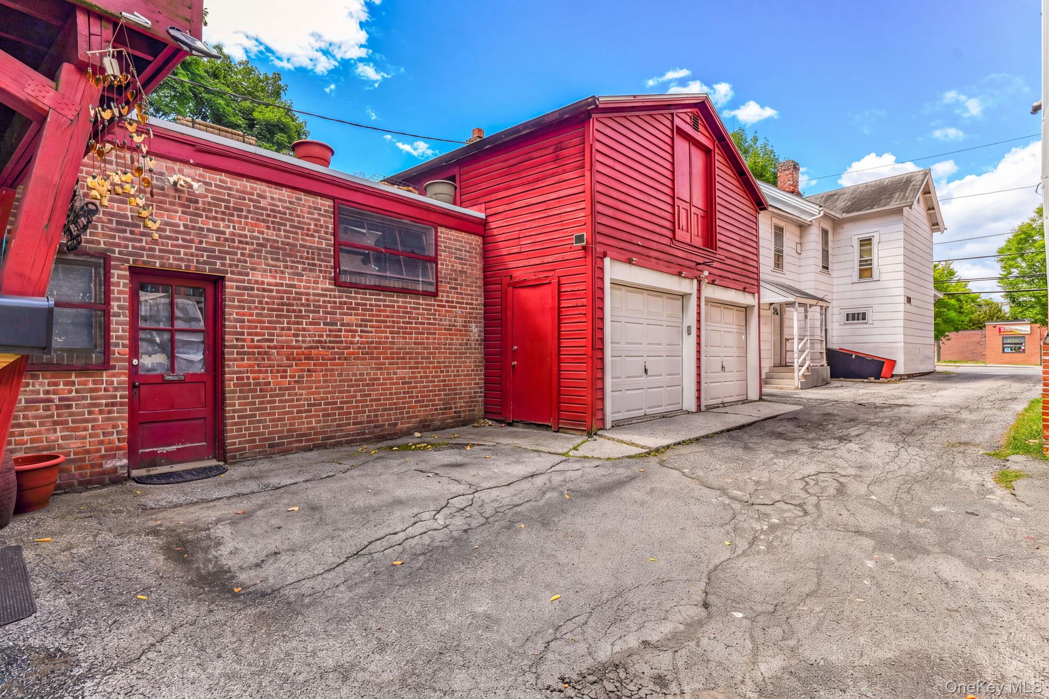 11 S White Street Property Photo 27