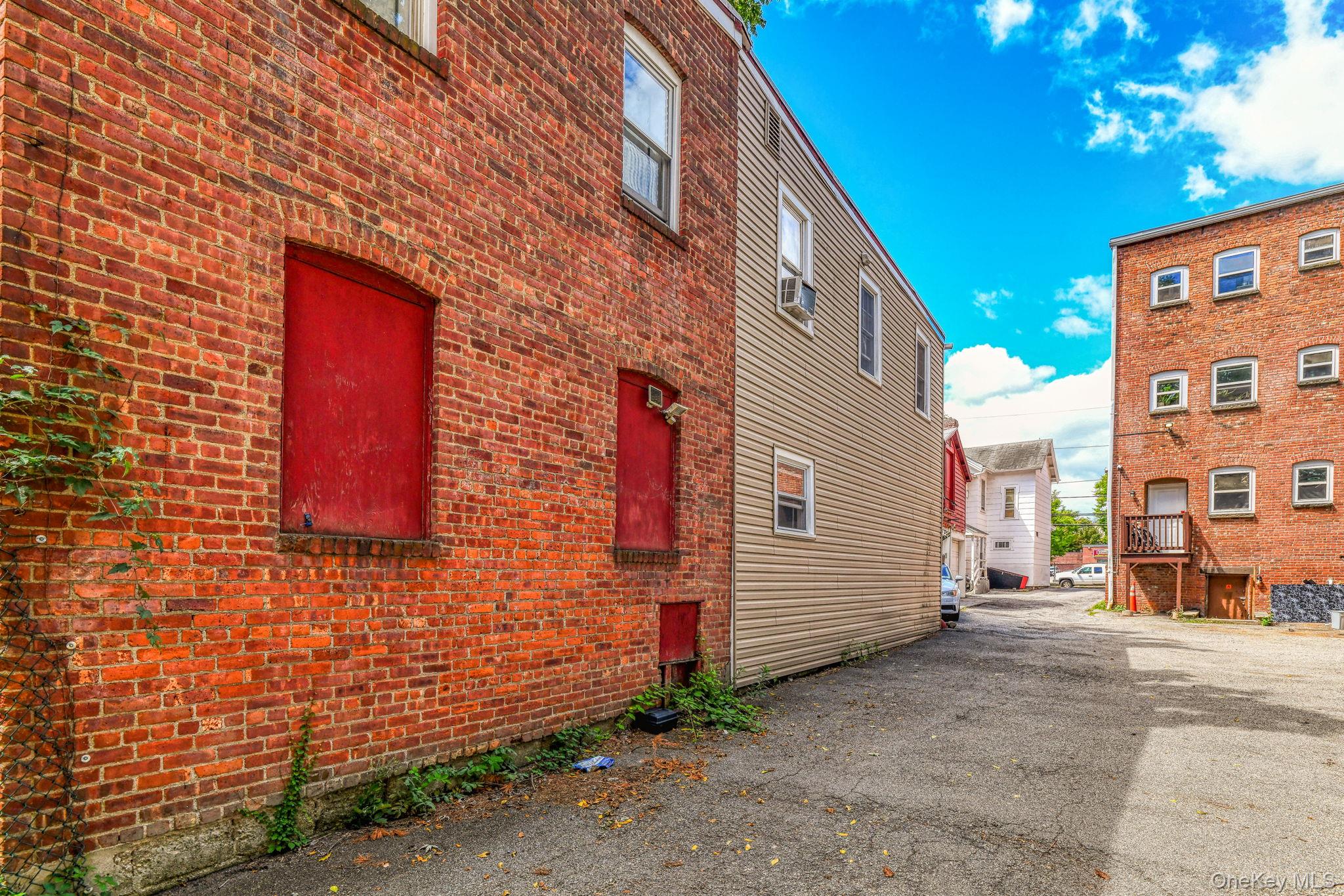 11 S White Street Property Photo 29