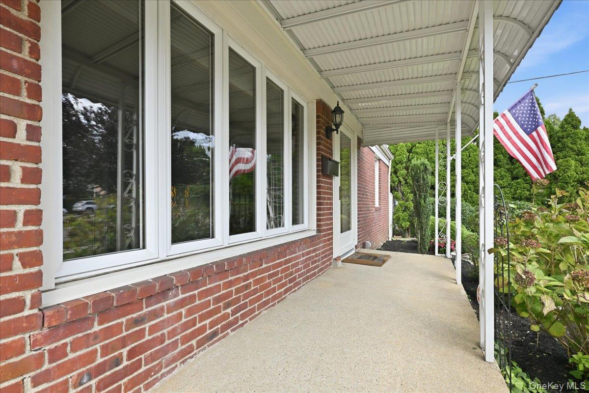 303 Caroline Avenue Property Photo 3