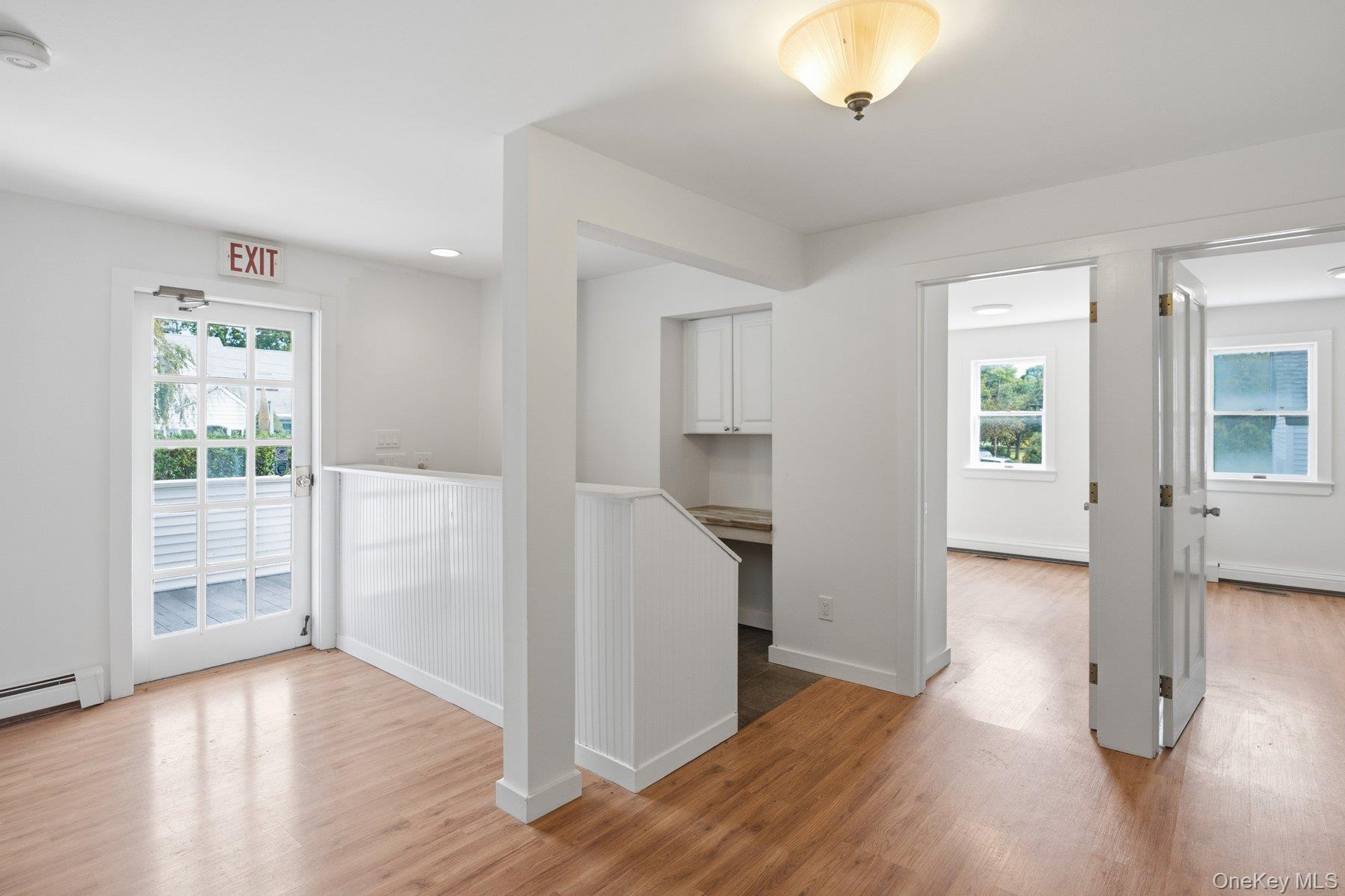 1228 Roanoke Avenue Property Photo 9