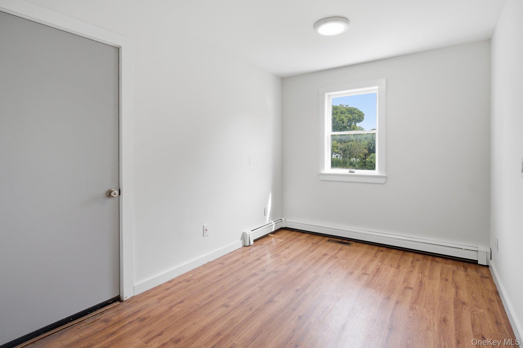 1228 Roanoke Avenue Property Photo 16