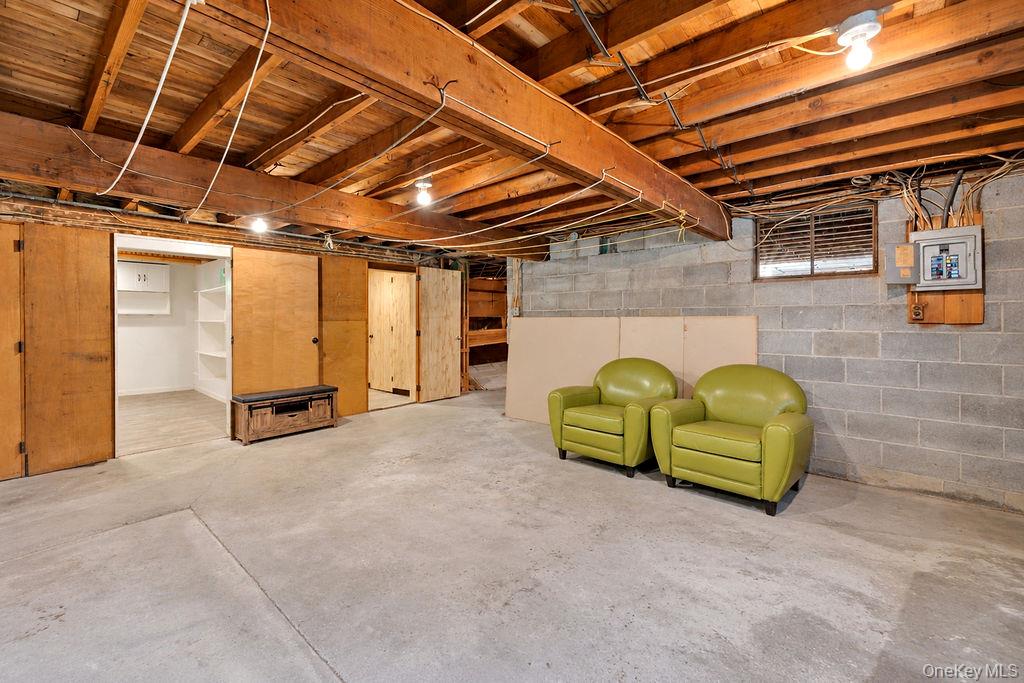 41 Linden Lane Property Photo 18
