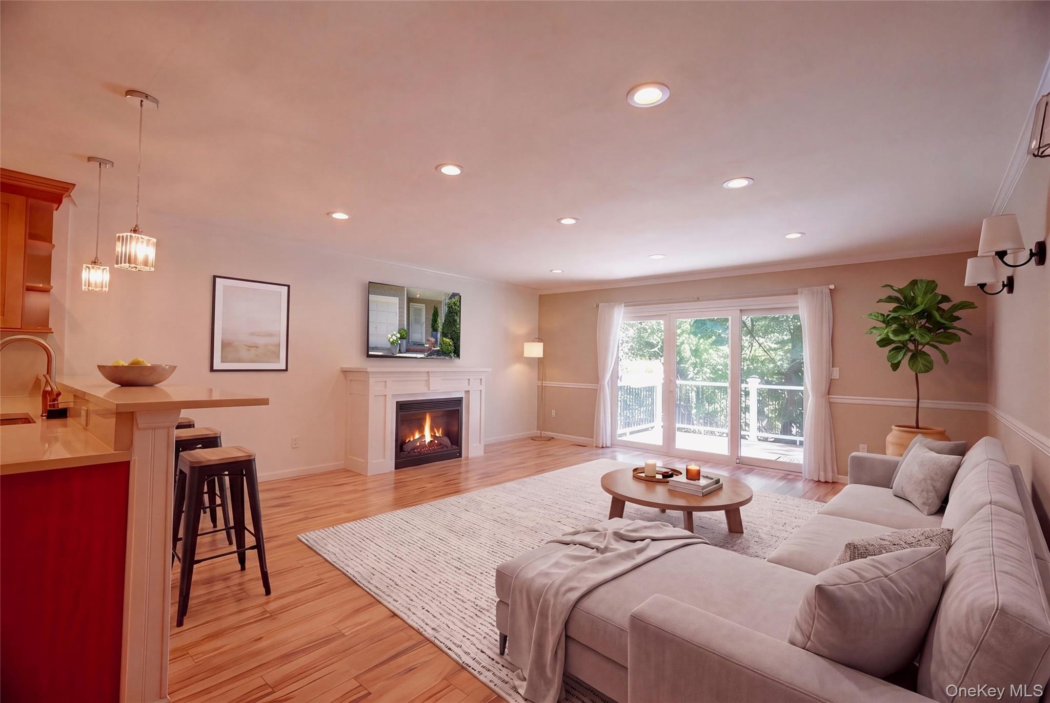 13 Pine Street Property Photo 5