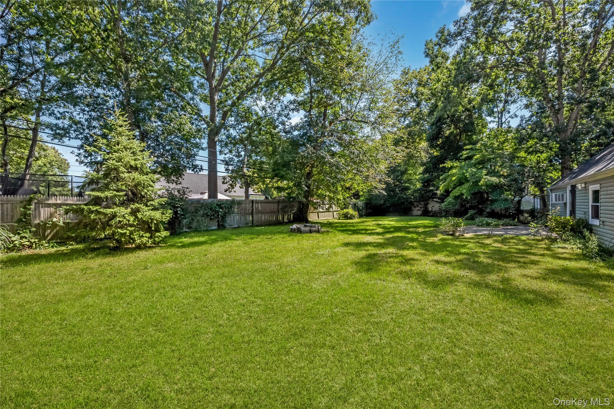 23 Lakeside Drive Property Photo 24