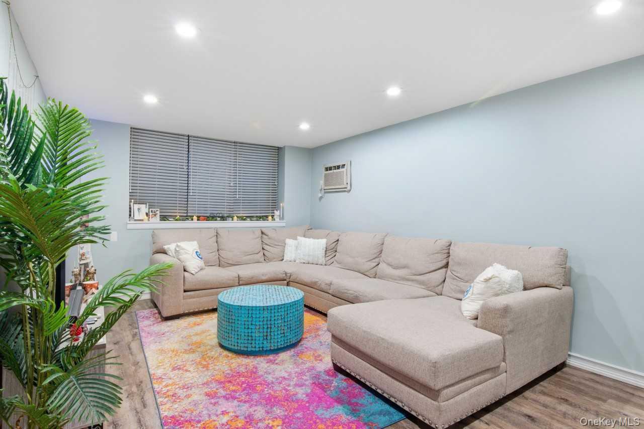 52 Brompton Road 52 Property Photo 8
